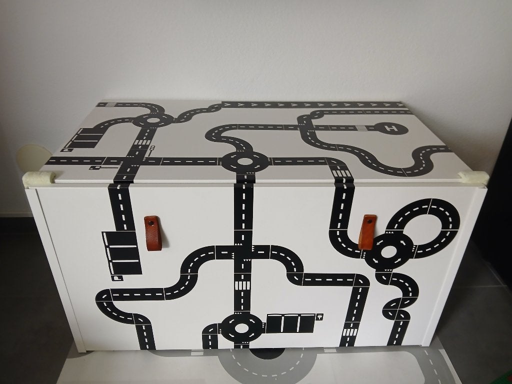 Ikea speelgoed kist bank bureau, Ophalen, Zo goed als nieuw, Tafel(s)