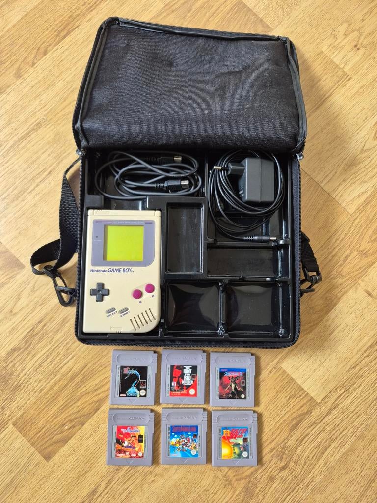 Nintendo Gameboy Classic met games en opbergtas, Ophalen of Verzenden, Gebruikt, Game Boy Classic, Met beschermhoes of tas