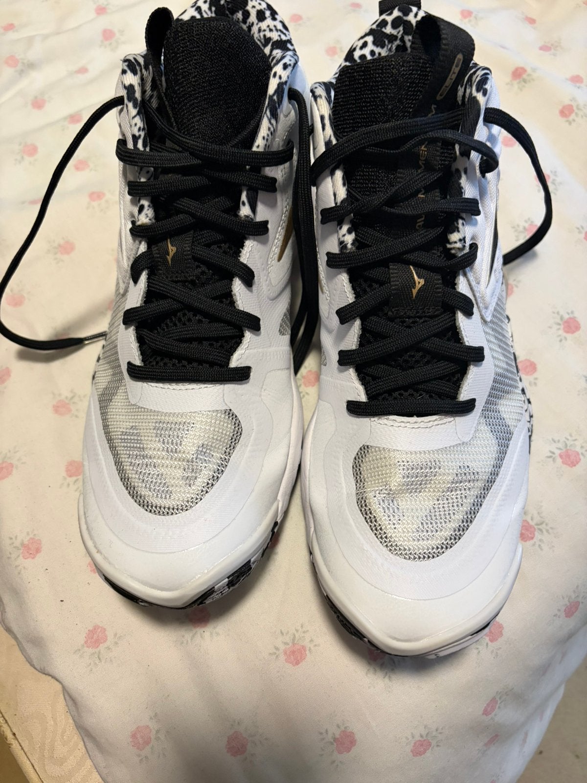 Z.G.A.N Mizuno korfbal schoenen, Ophalen of Verzenden, Zo goed als nieuw, Schoenen