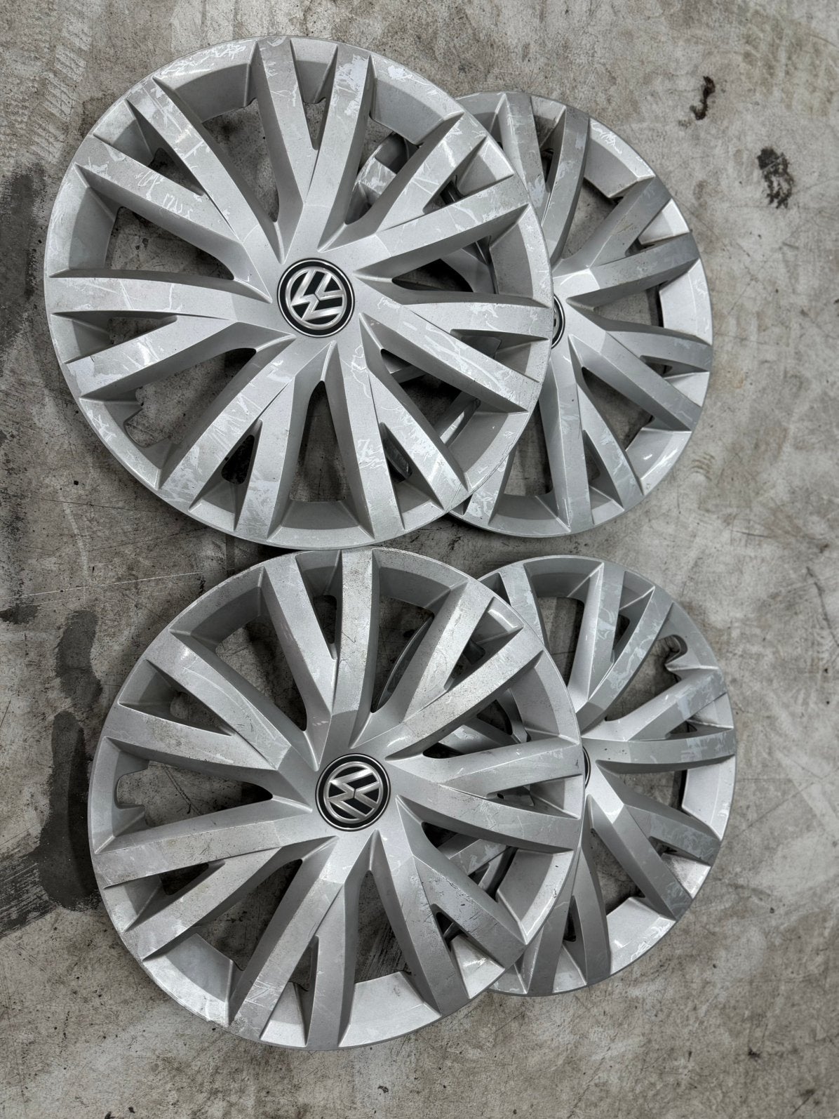 Volkswagen wieldoppen 15 inch, Auto diversen, Wieldoppen, Ophalen, Zo goed als nieuw
