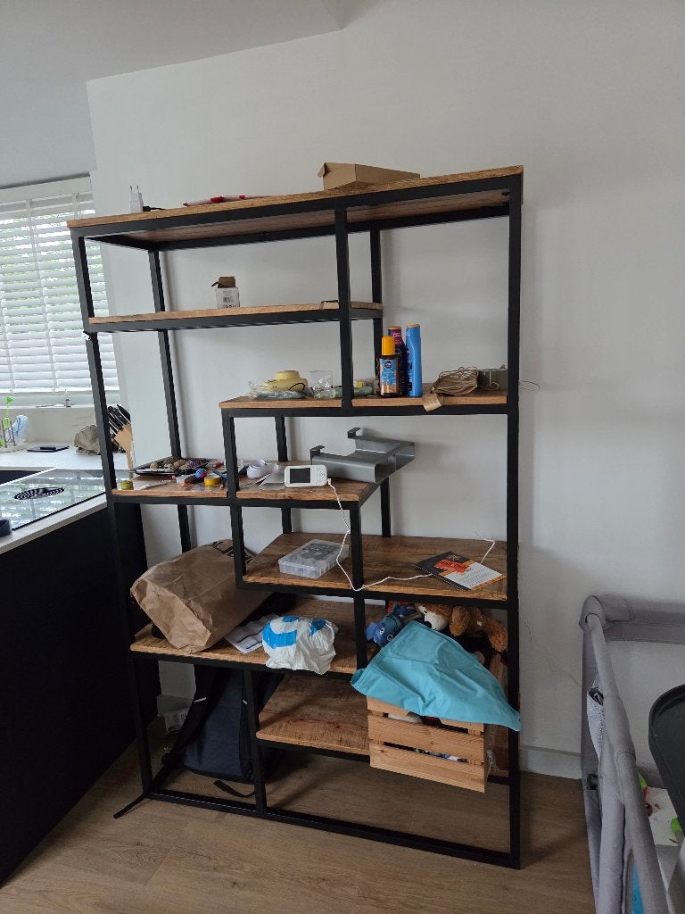 Kyan/luuk vakkenkast mangohout en metaal zgan, Huis en Inrichting, Kasten | Boekenkasten, 50 tot 100 cm, Zo goed als nieuw, 150 tot 200 cm