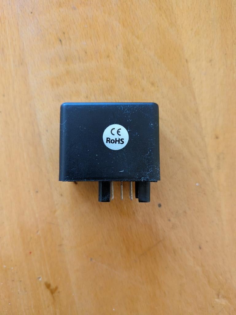 Suzuki led knipperlicht relay onder andere voor sv650 gen1, Ophalen of Verzenden