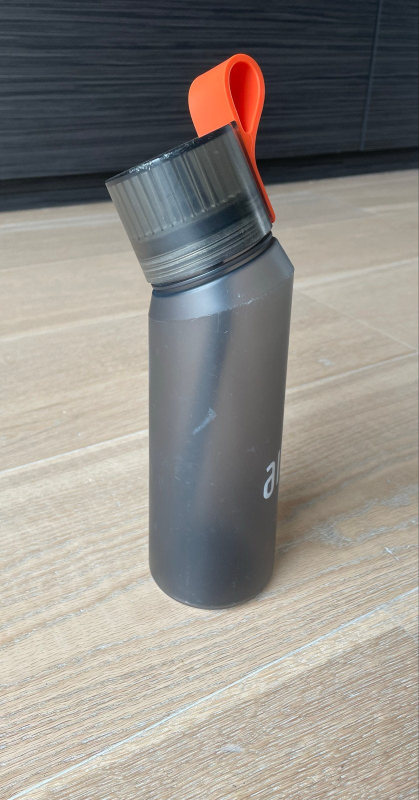 Zwarte air up drinkfles 650ml met oranje accent, Sport en Fitness, Ophalen of Verzenden, Gebruikt