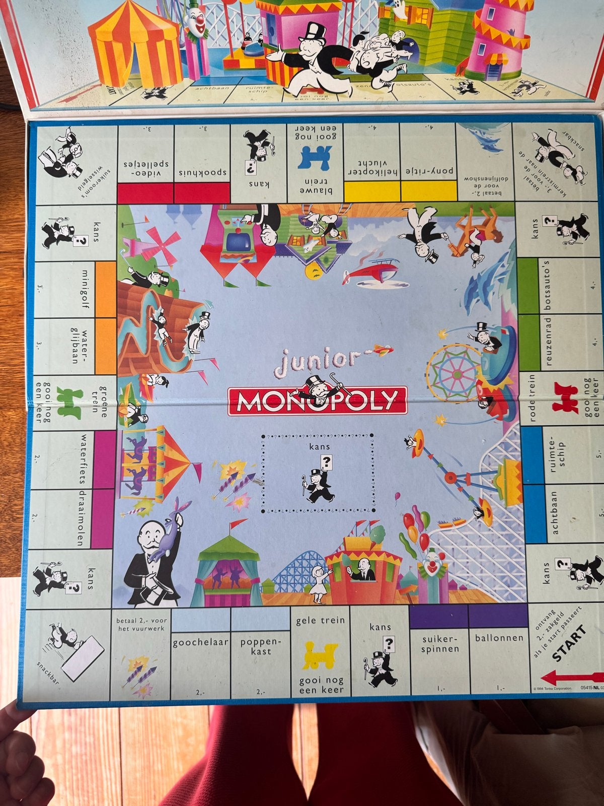 Vintage Monopoly Junior Bordspel - Compleet, in goede staat, Hobby en Vrije tijd, Drie of vier spelers, Ophalen of Verzenden, Zo goed als nieuw
