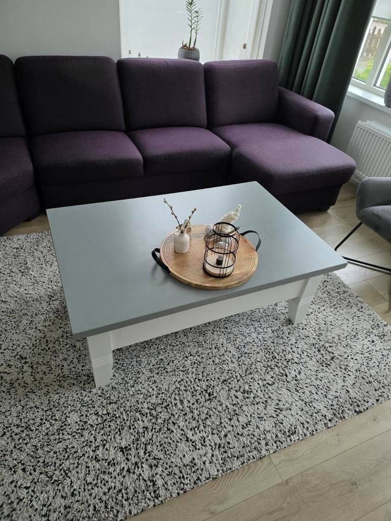 Set van meubels: Salontafel, Dressoir, Eettafel, Ophalen