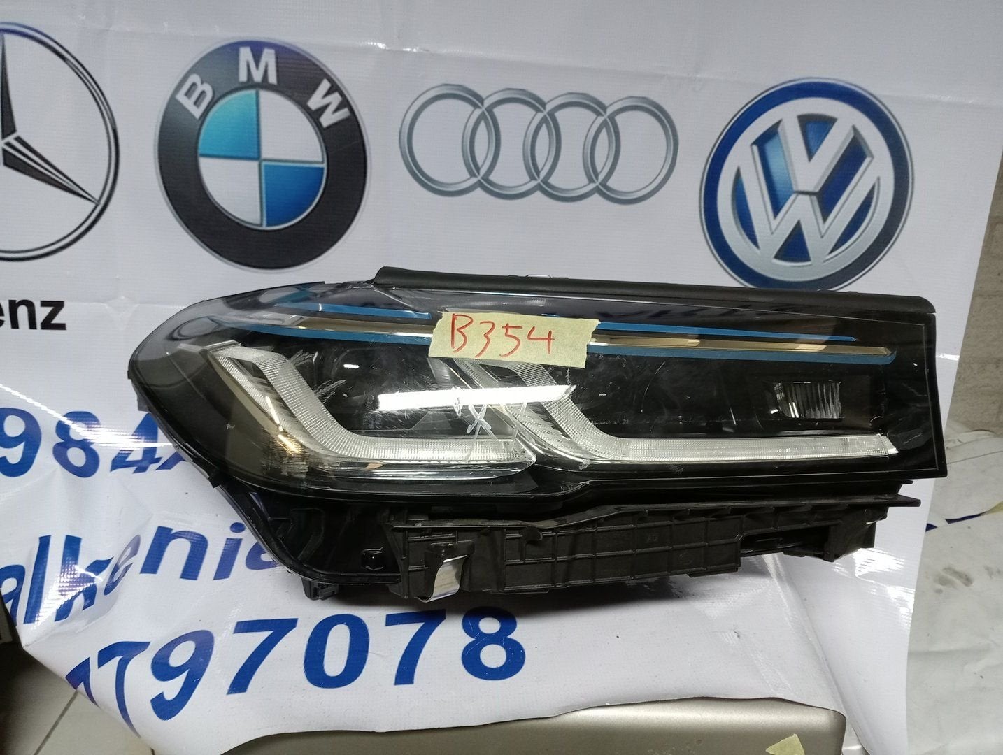 Koplamp BMW 5 Serie G30 G31 LCI LASER LED Rechts 9850588-07, Gebruikt, -, -, Ophalen of Verzenden