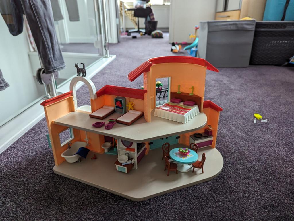 Playmobil Family Fun Vakantiehuis 9420, Kinderen en Baby's, Speelgoed | Playmobil, Ophalen of Verzenden, Zo goed als nieuw, Complete set