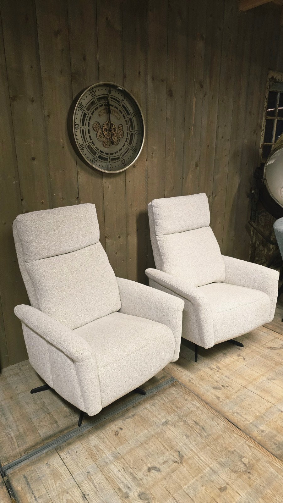 Mooie Relax Fauteuils Wit Draaibaar en Verstelbaar, Ophalen of Verzenden, Nieuw, Hout