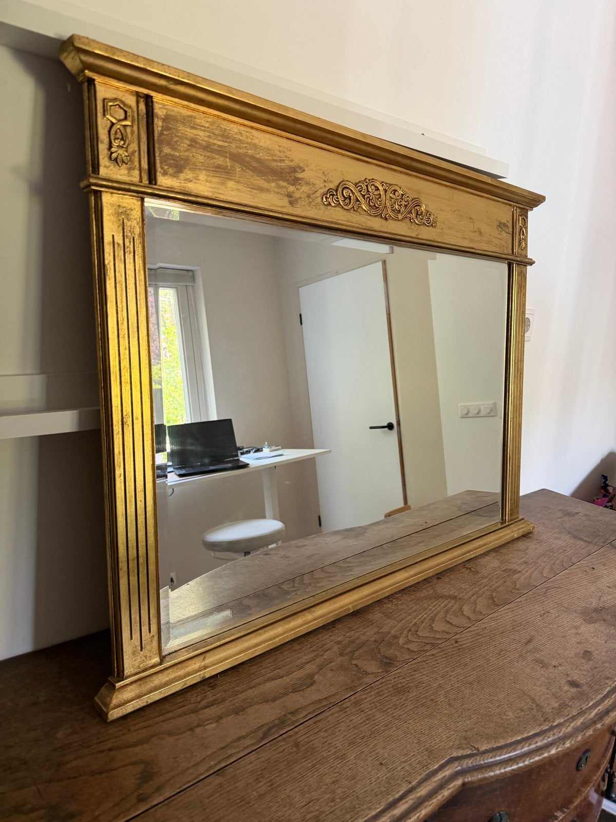 Vintage Gouden spiegel met sierlijke lijst, 102x75cm, Ophalen, Rechthoekig, 100 tot 150 cm, Minder dan 100 cm