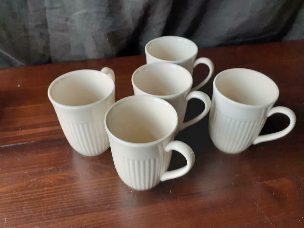 Wedgwood EDME  Puntgave grote hoge mokken/bekers, Overige typen, Ophalen of Verzenden, Zo goed als nieuw, Wedgwood