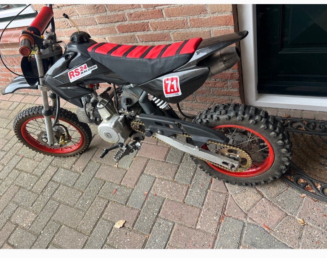 Pitbike 110 cc semi automaat, Fietsen en Brommers, Ophalen, Zo goed als nieuw, Overige merken