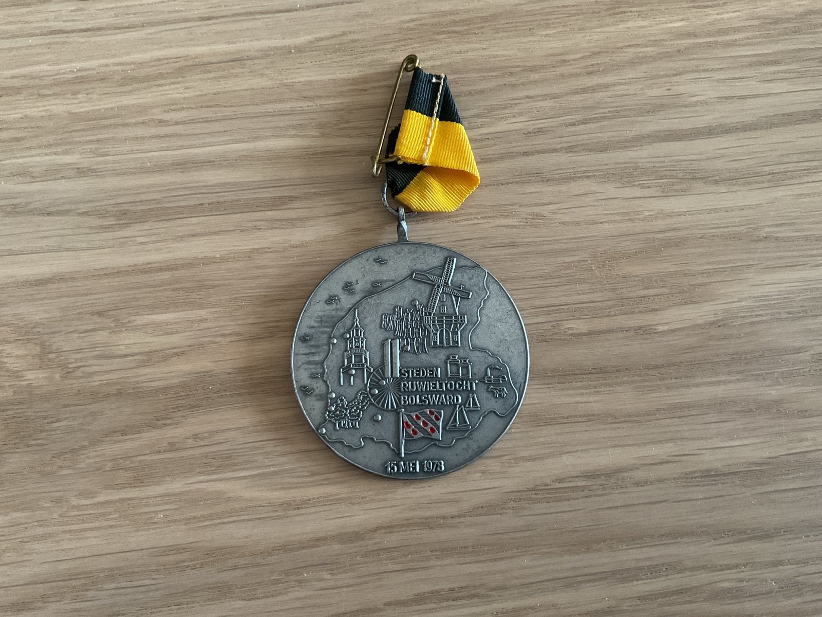 Medaille steden rijwieltoch Bolsward 1978, Postzegels en Munten, Ophalen of Verzenden, Overige materialen, Nederland