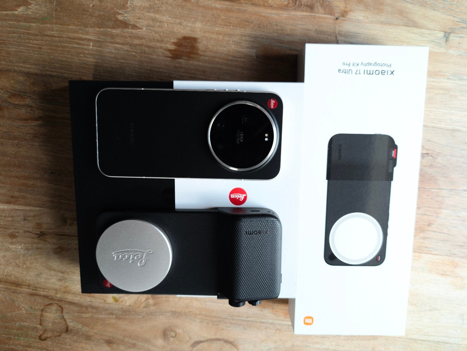 LEICA LEITZPHONE + PHOTOGRAPHY KIT PRO 3 MAAMDEN OUD, Overige modellen, Ophalen of Verzenden, Zo goed als nieuw, Zonder simlock
