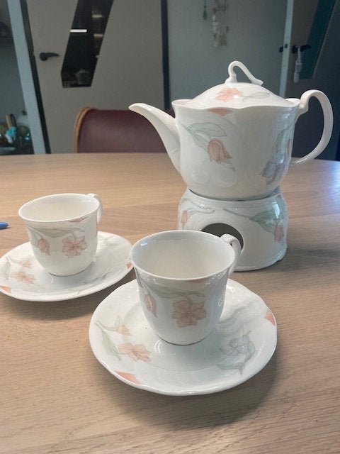 Royal Albert theepot Horizons Fantasia, Ophalen of Verzenden, Zo goed als nieuw