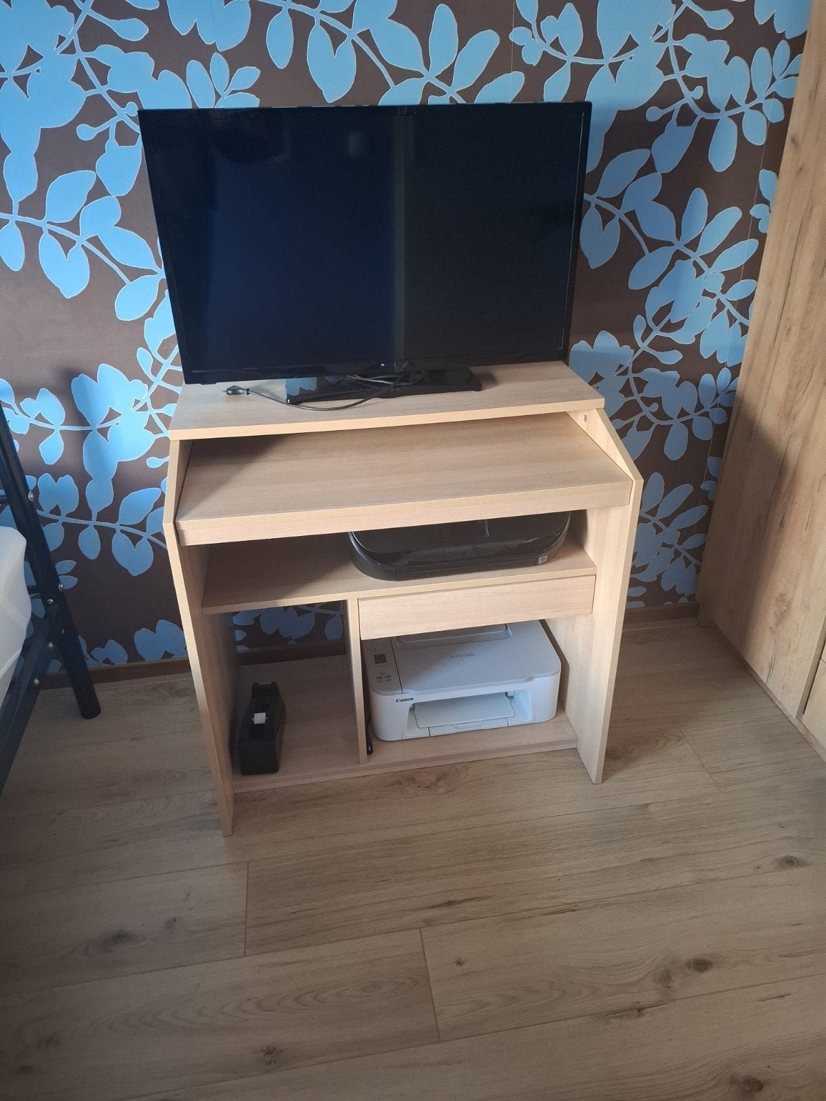 handig computerbureau, Huis en Inrichting, Met lades, Gebruikt, Hout, Bruin