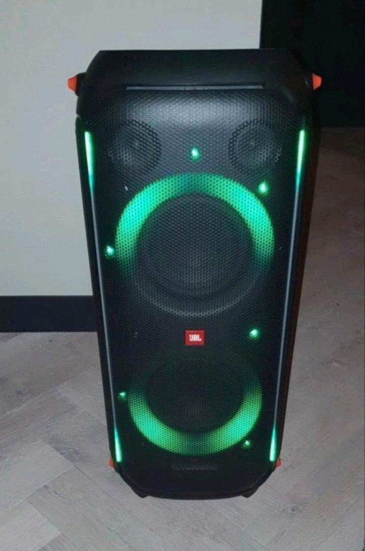 JBL Partybox 710   -NIEUWSTAAT -   800WATT, Audio, Tv en Foto, Luidsprekers, JBL, Party speaker, Zo goed als nieuw, Basreflex