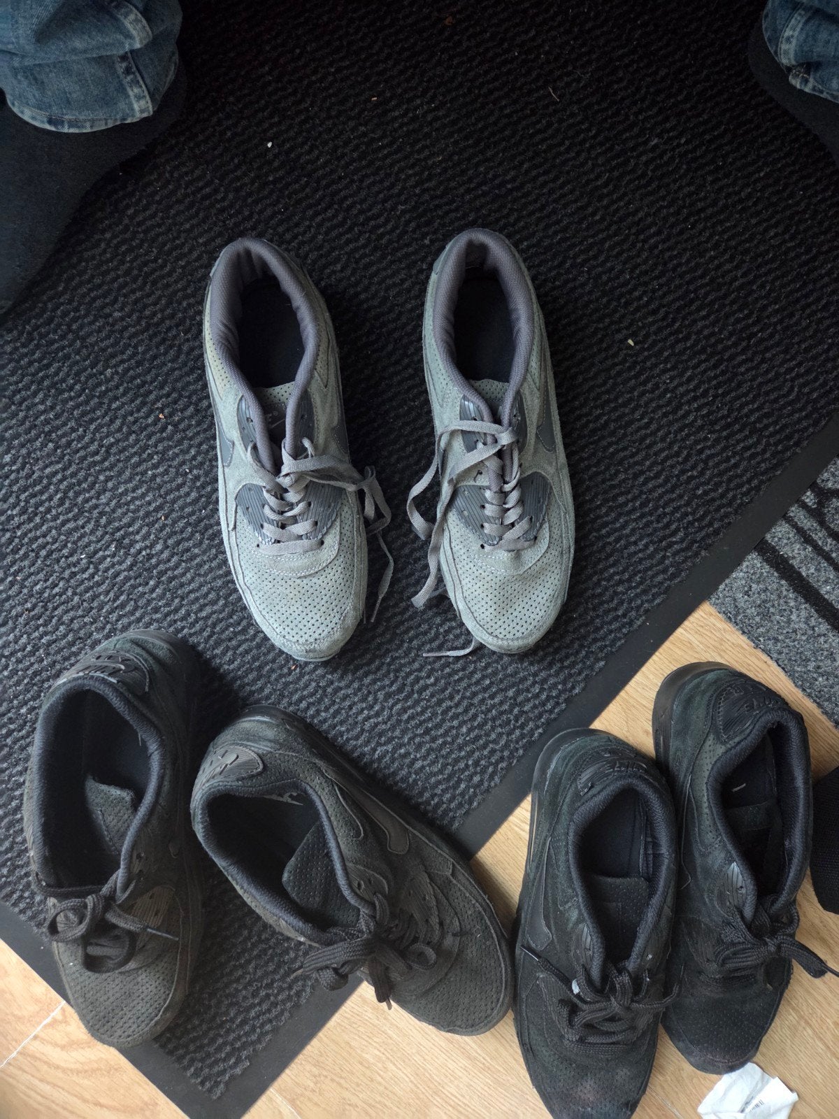nike air max 3 stuk zwart en grijs maat 41 en eentje maat, Ophalen, Zwart, Nike, Gedragen