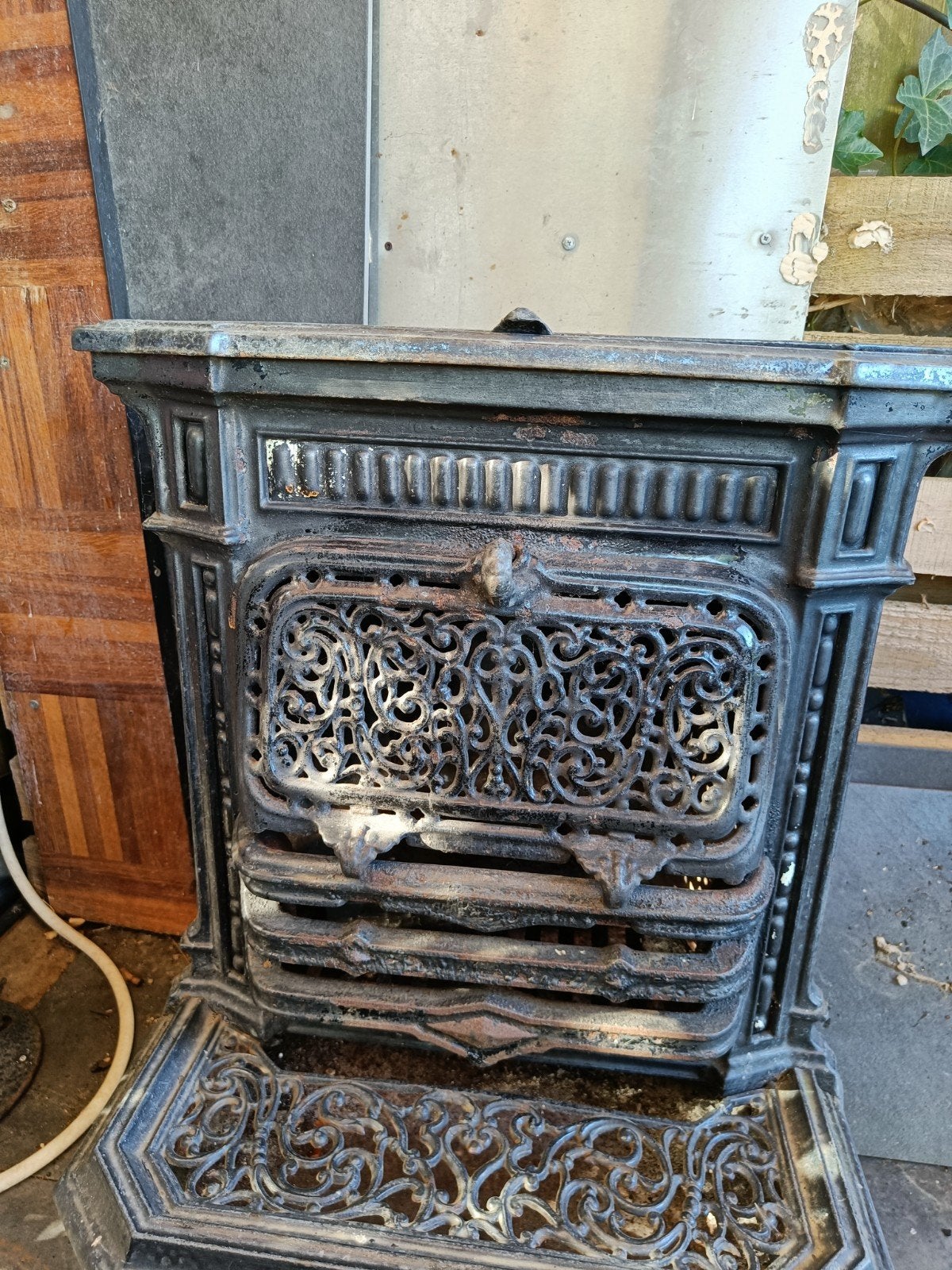 Antieke Godin Kachel - Laeken Brevete No 69, Ophalen, Gebruikt, Houtkachel, Vrijstaand