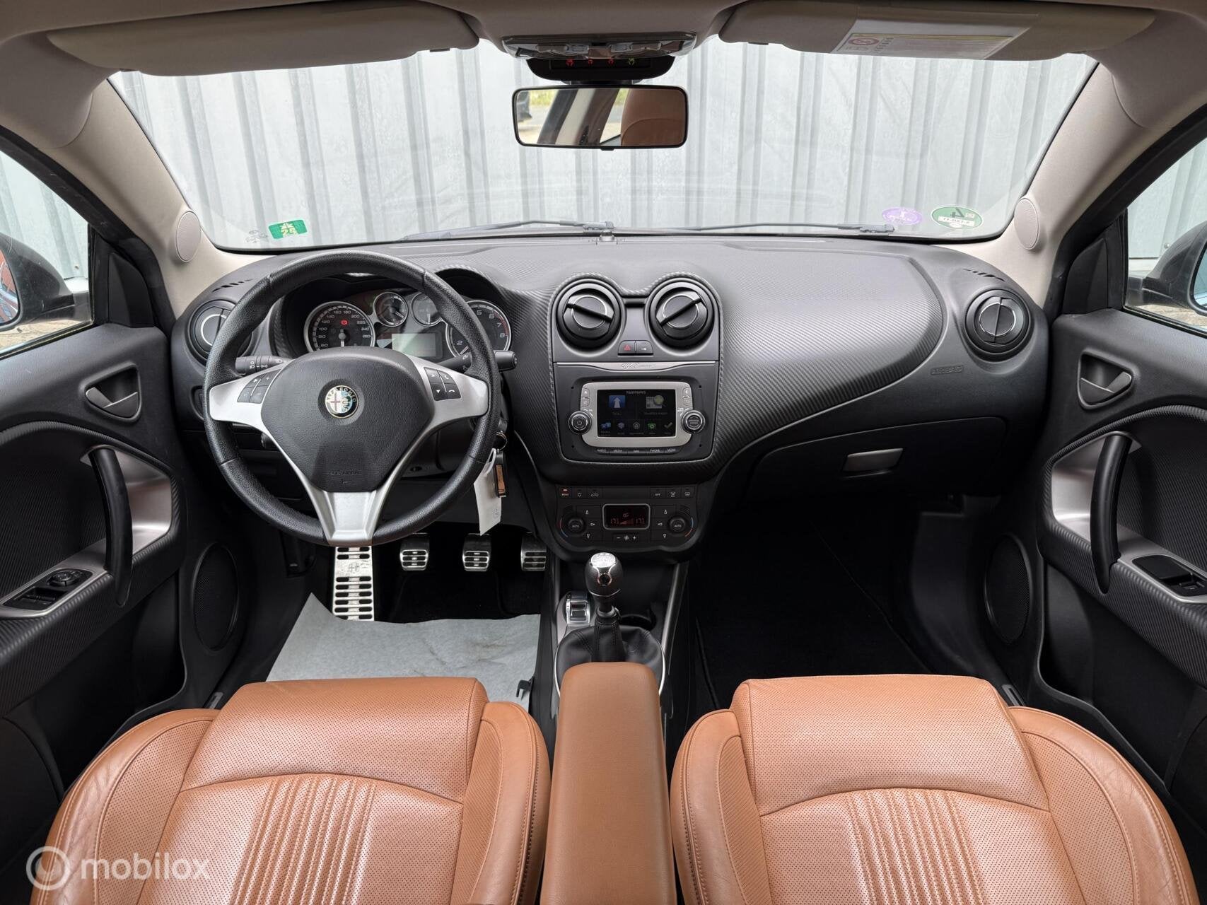 Alfa Romeo MiTo 0.9 TwinAir Esclusivo | Leder | Cruise | ECC, Auto's, Voorwielaandrijving, Euro 6, 49 €/maand, Handgeschakeld