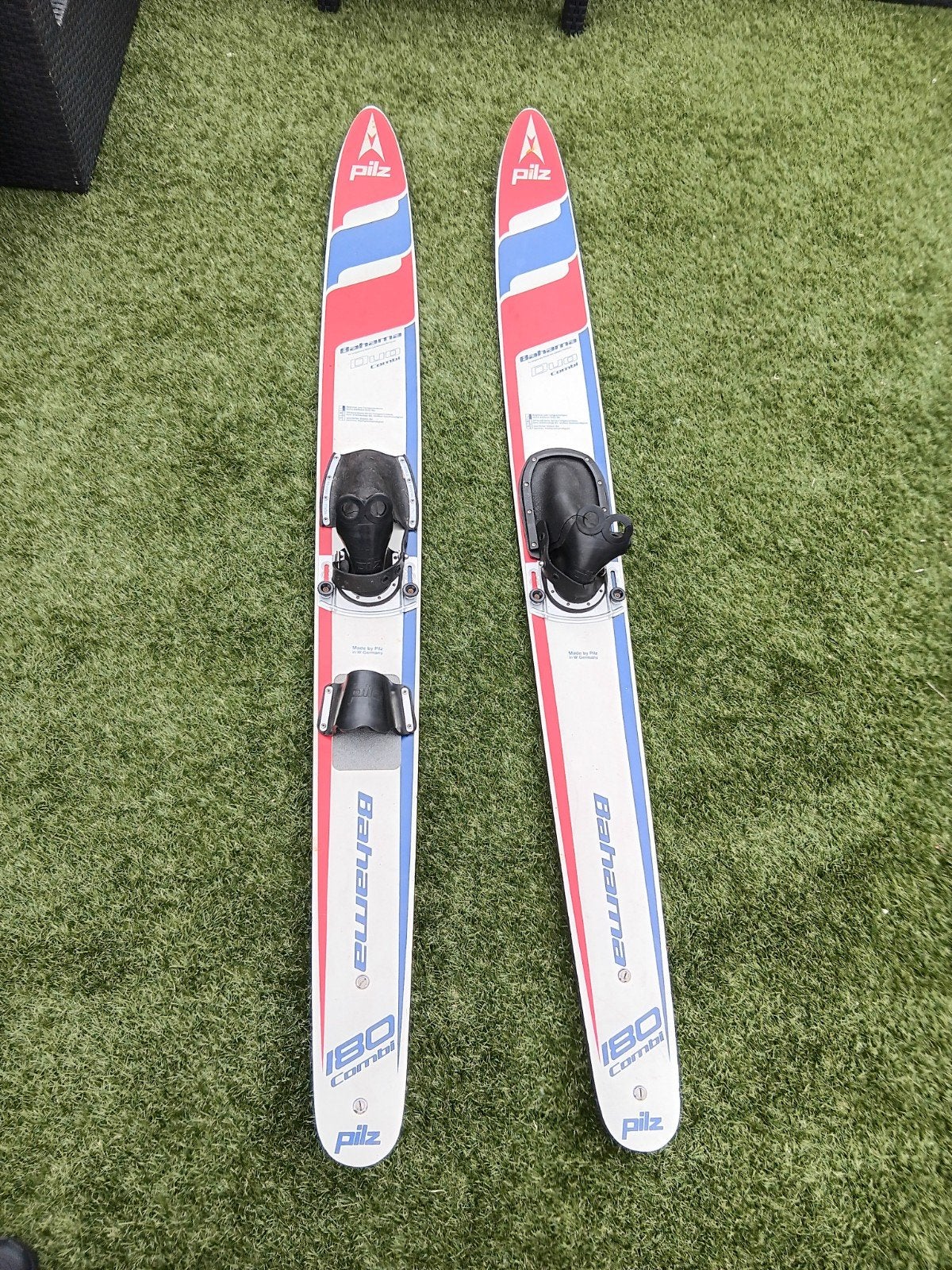 2 sets Water ski's en een mono ski. prijs zie beschrijving., Watersport en Boten, Ophalen, Waterski's