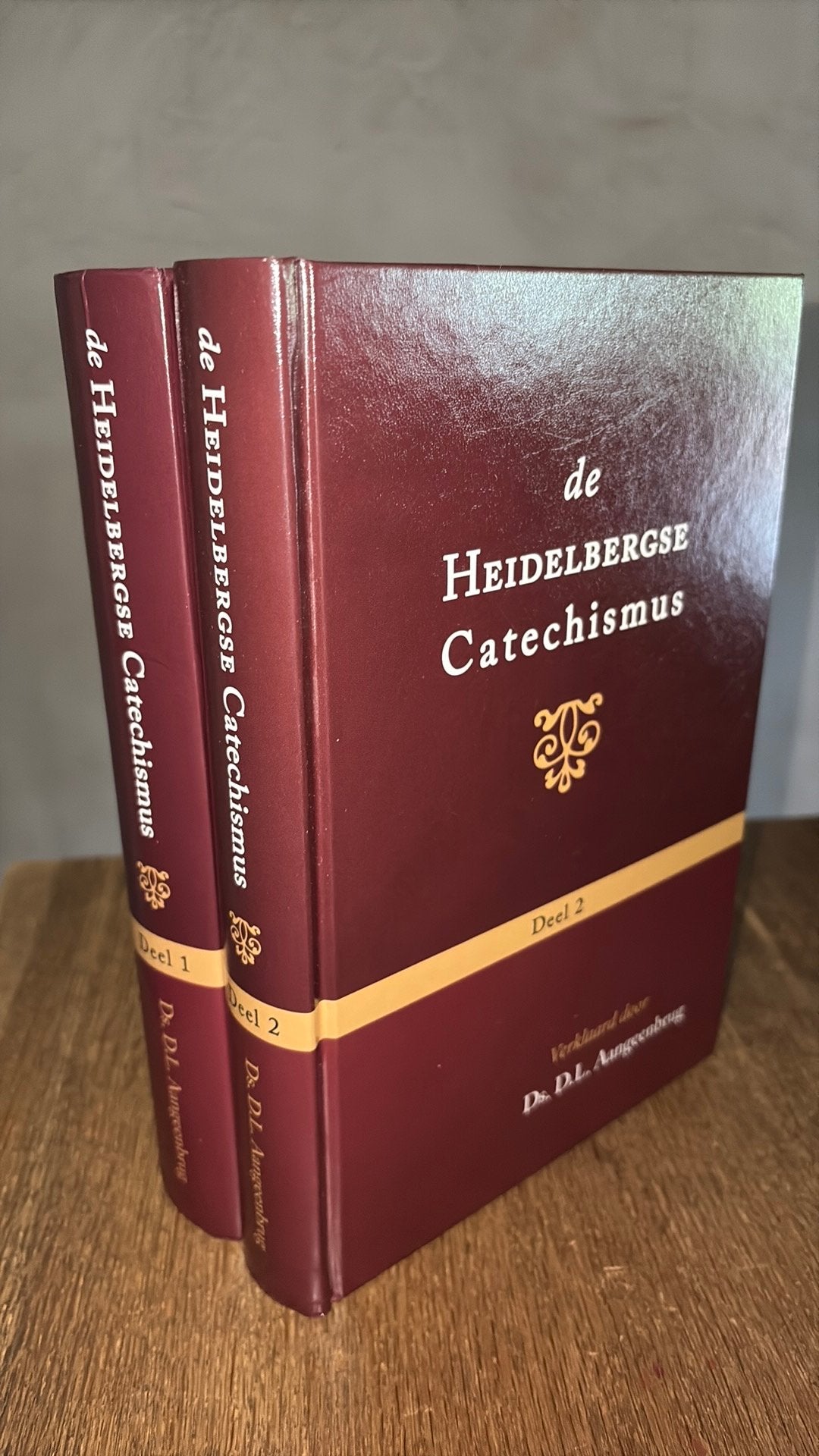 KR-1 D.L. Aangeenbrug - Deel 1-2 Heidelbergse Catechismus, Ophalen of Verzenden, Zo goed als nieuw, D.L. Aangeenbrug