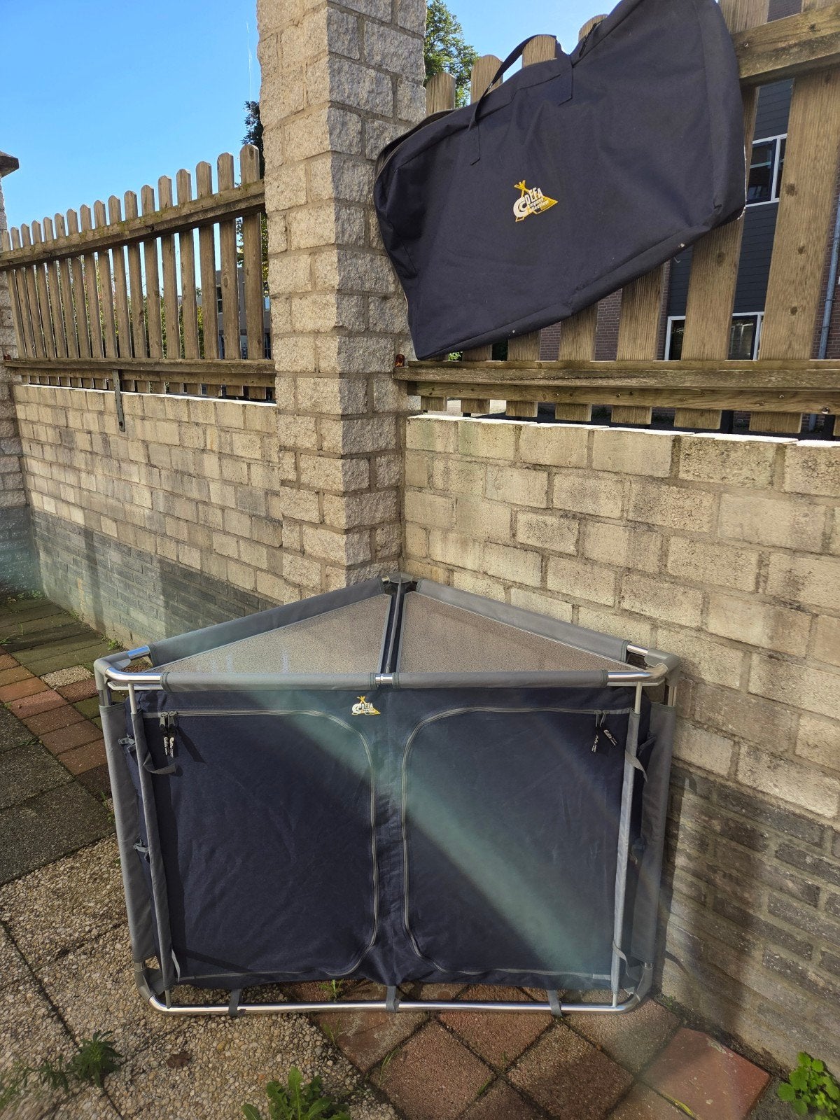 DEFA camping hoekkast ca. 120 x 70 x 70 x 85, Ophalen, Gebruikt, Campingkast