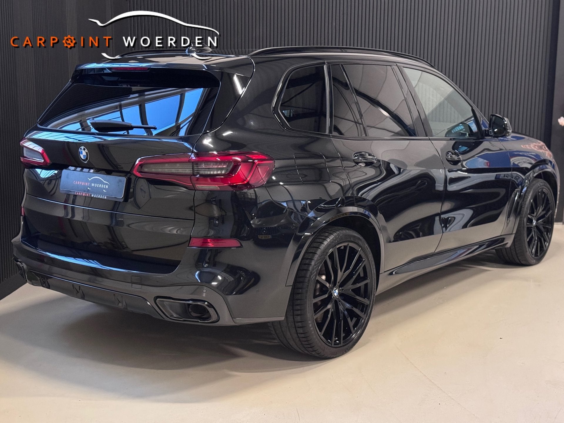 BMW X5 XDrive45e M-SPORT | PANO | LASER LED | BOMVOL!, Auto's, Dealer onderhouden, Gebruikt, 394 pk, Zwart