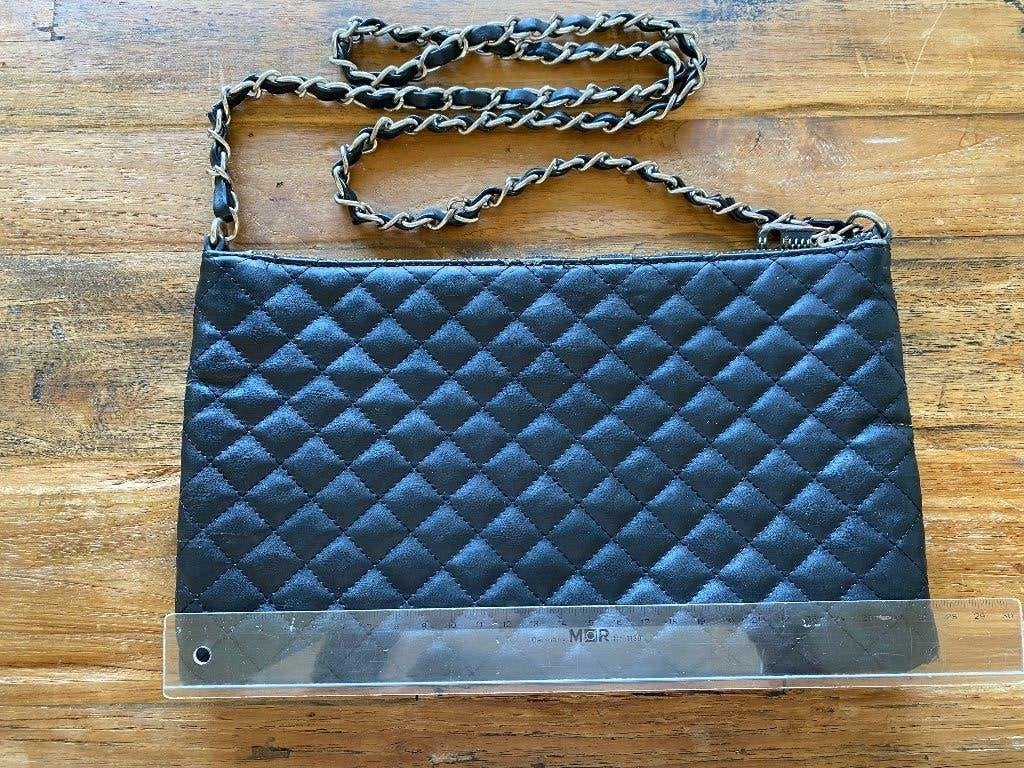 Zwart pu leren schoudertasje met ketting - Mango, Ophalen of Verzenden, Zo goed als nieuw, Zwart, Overige merken