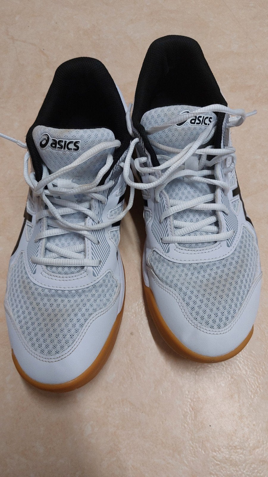 Asics Upcourt 5 indoorschoenen - Maat 46, Ophalen, Gebruikt