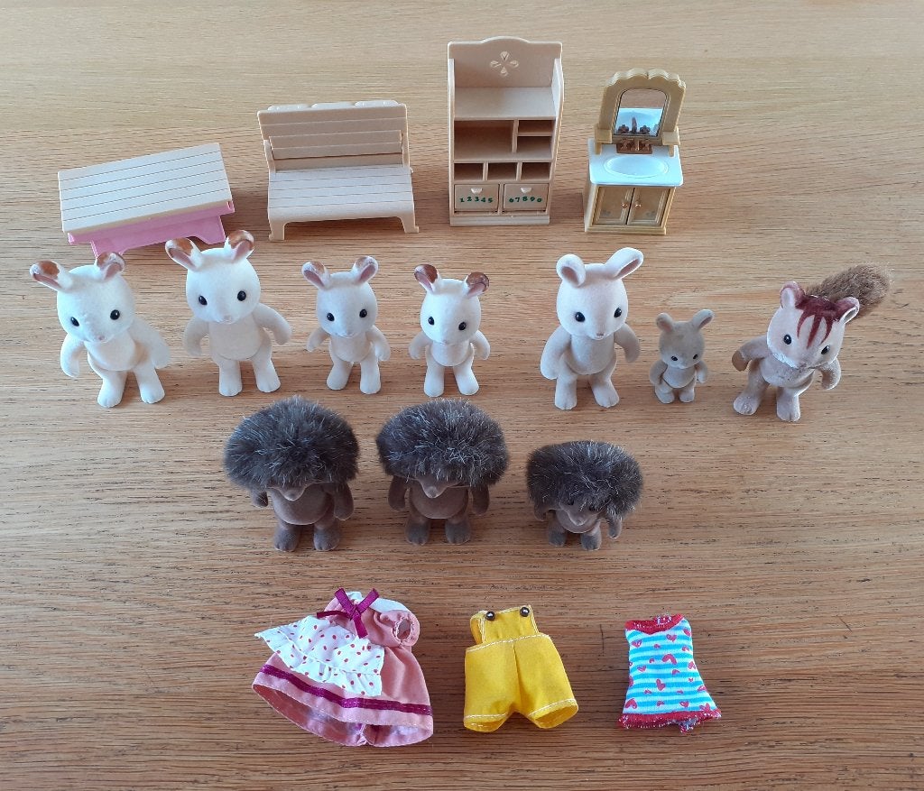 sylvanian families dieren meubeltjes, Ophalen of Verzenden, Gebruikt