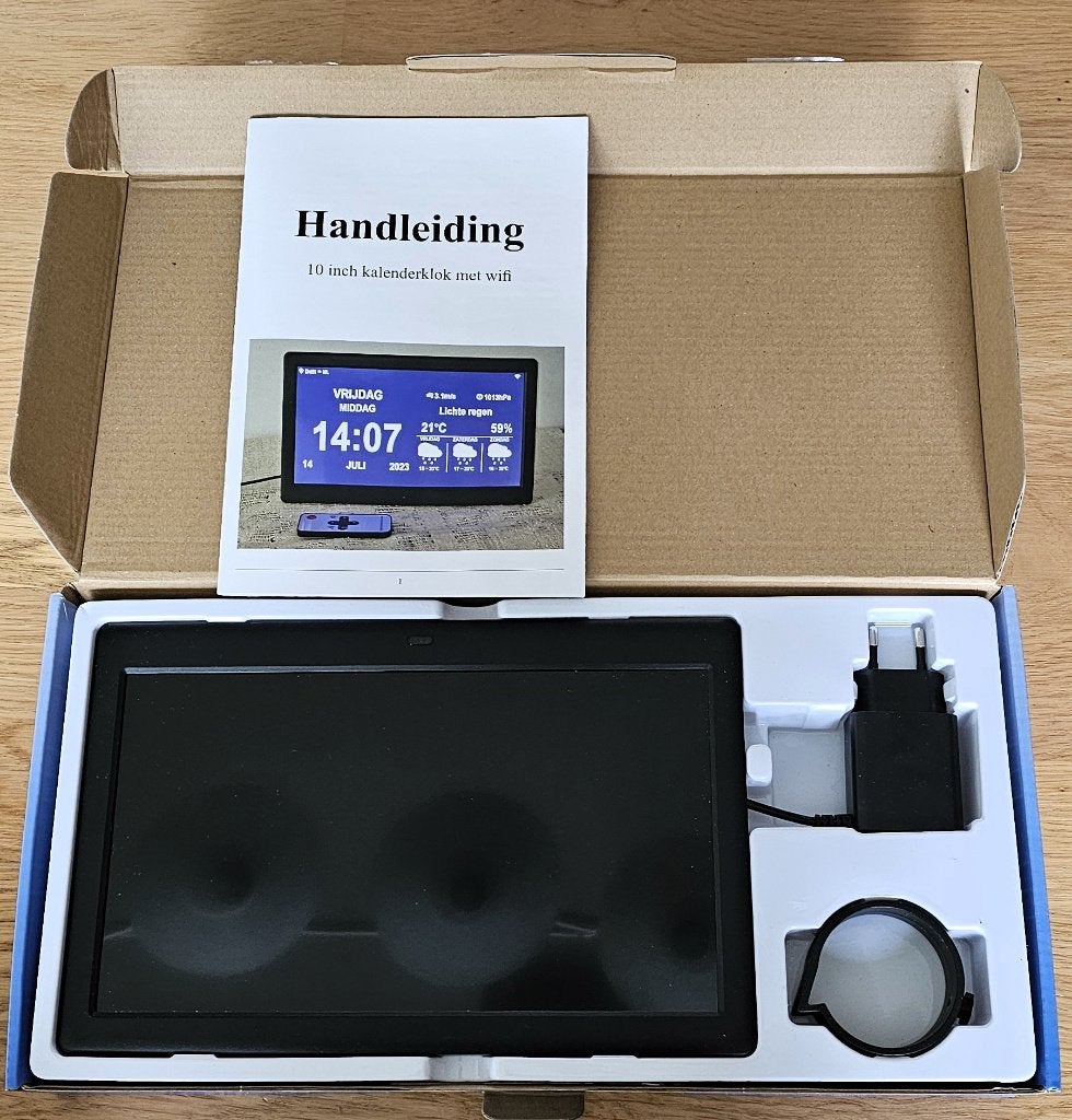 TTD 10 inch Kalenderklok met WiFi – Half jaar oud + garantie, Diversen, Ophalen of Verzenden, Zo goed als nieuw