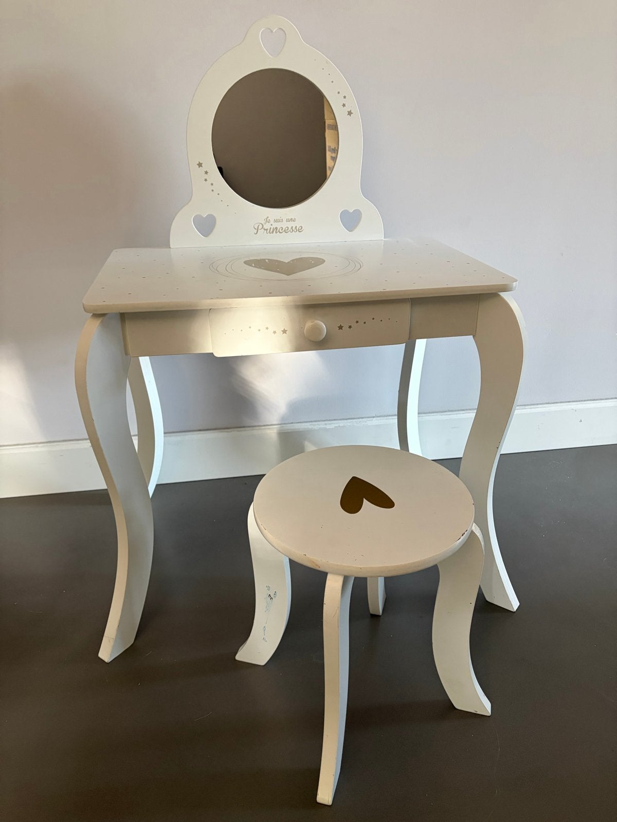 Prinsessentafel met krukje voor kind - Wit met hartjes, Ophalen, Gebruikt, Tafel(s) en Stoel(en)