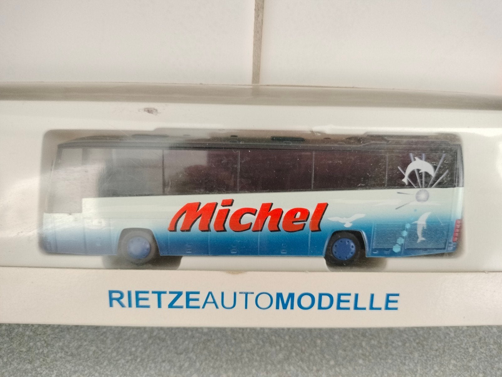 Rietze Automodelle Volvo B12 600 Michel Bus, Hobby en Vrije tijd, Overige merken, 1:50 of kleiner, Overige typen, Nieuw
