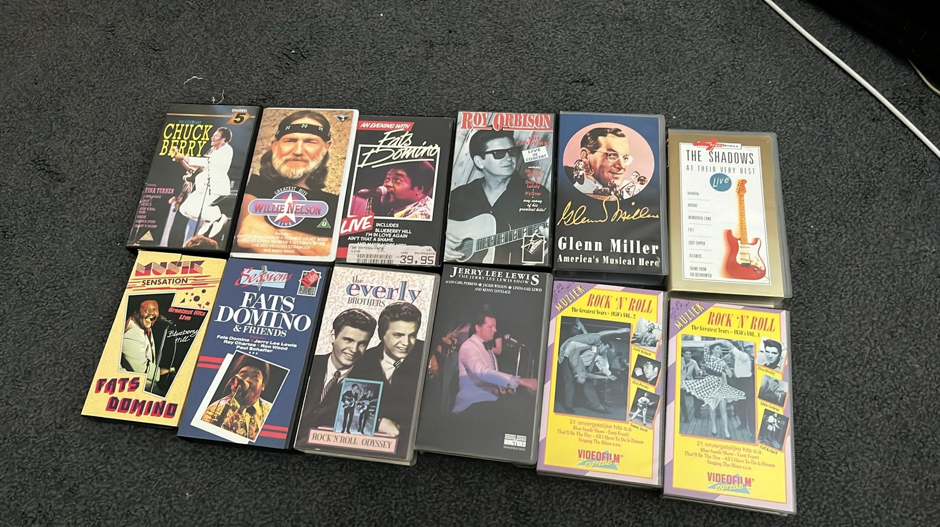 VHS muziek videobanden, Overige artiesten, Gebruikt, Alle leeftijden, Overige typen