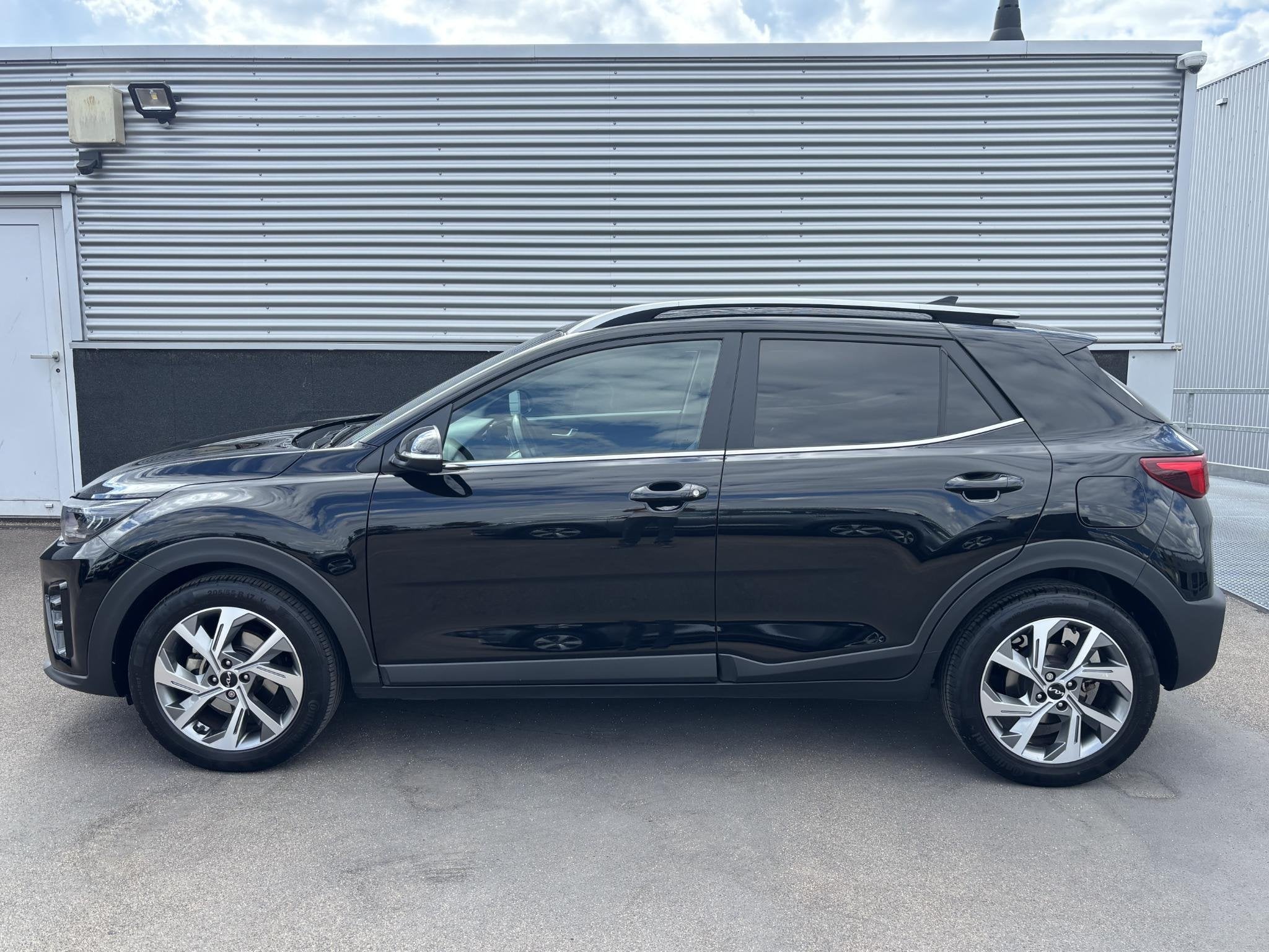 Kia Stonic 1.0 T-GDi MHEV GT-PlusLine Schuif/kanteldak, Dode, Auto's, Voorwielaandrijving, Dealer onderhouden, Gebruikt, Euro 6