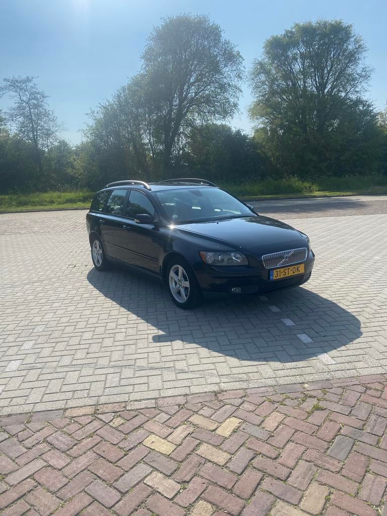 Volvo V50 1.8 2006, Auto's, Volvo, Voorwielaandrijving, 125 pk, 4 cilinders, Blauw