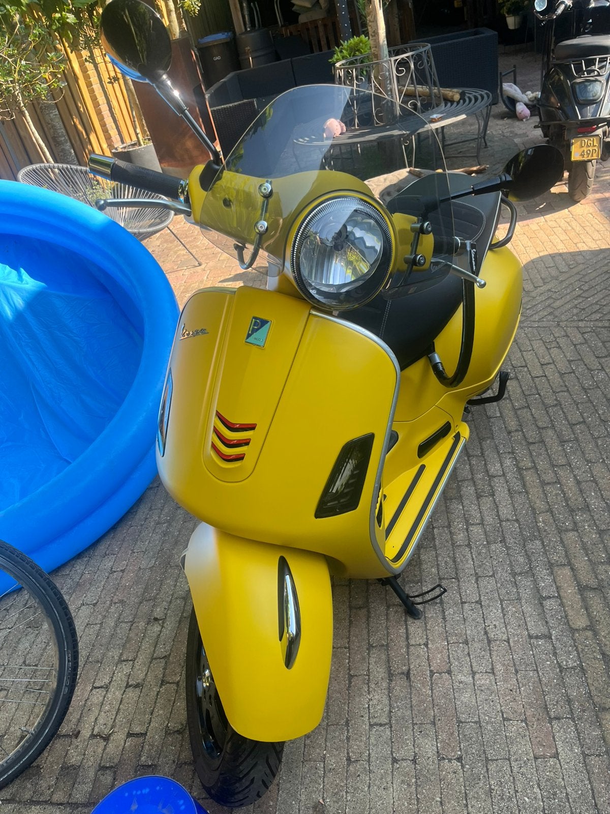 Vespa 300, Motoren, Particulier, Scooter
