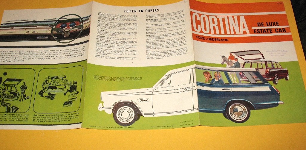 Folder Ford Cortina de luxe estate car 1964