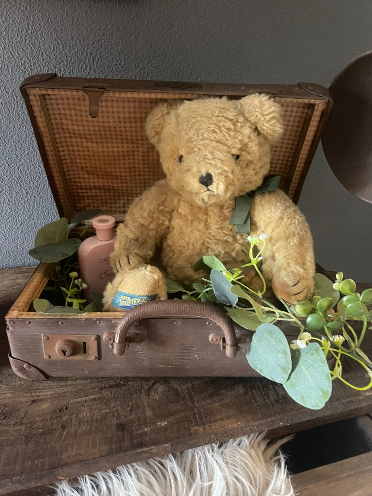 Traditionele bear, Ophalen, Zo goed als nieuw, Stoffen beer, Overige merken