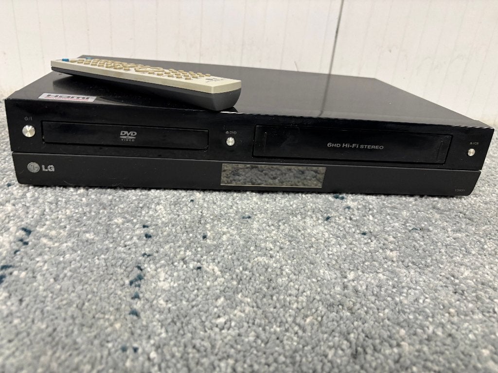 LG VHS & DVD + remote HDMI, Ophalen of Verzenden, Gebruikt, VHS-speler of -recorder