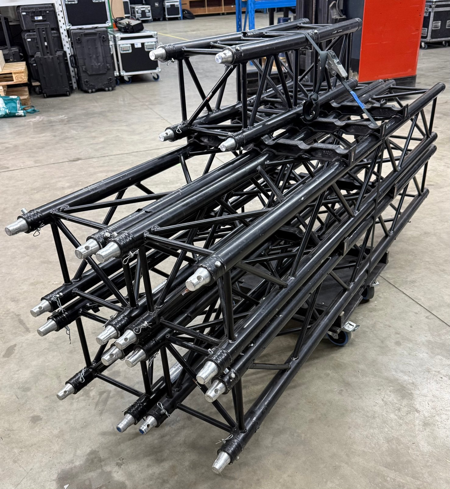 Milos QTVF/QTF/FQ Truss – zwart – CCS6, Muziek en Instrumenten, Ophalen of Verzenden, Overige typen