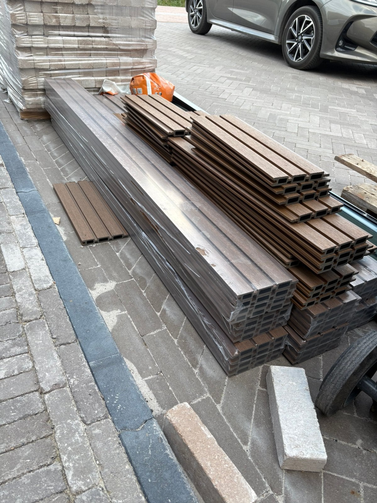 Composiet planken schuttingdelen, Tuin en Terras, Palen, Balken en Planken, Ophalen, Zo goed als nieuw, 250 cm of meer, Planken