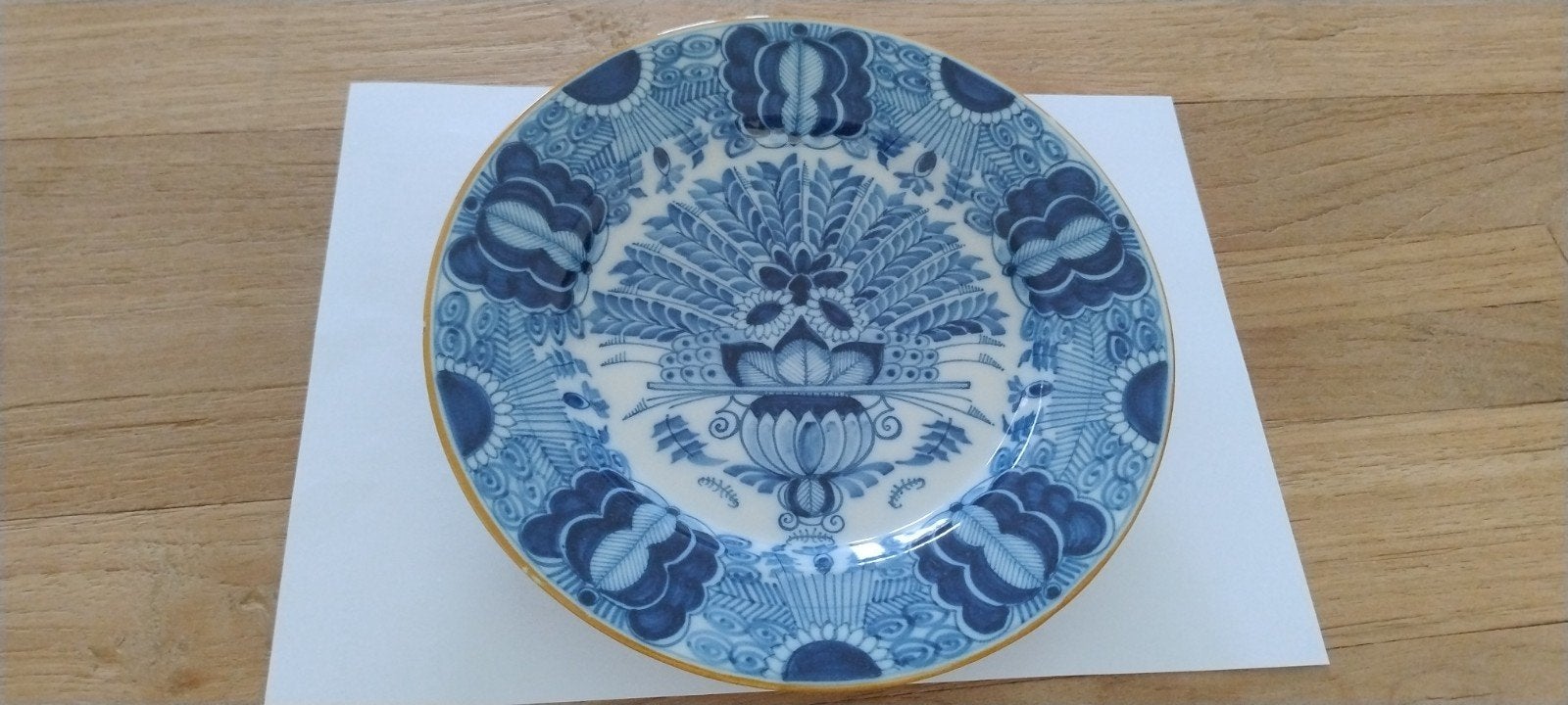 Makkum Tichelaar Paauwenstaart Bord - H. de Boer, Ophalen of Verzenden