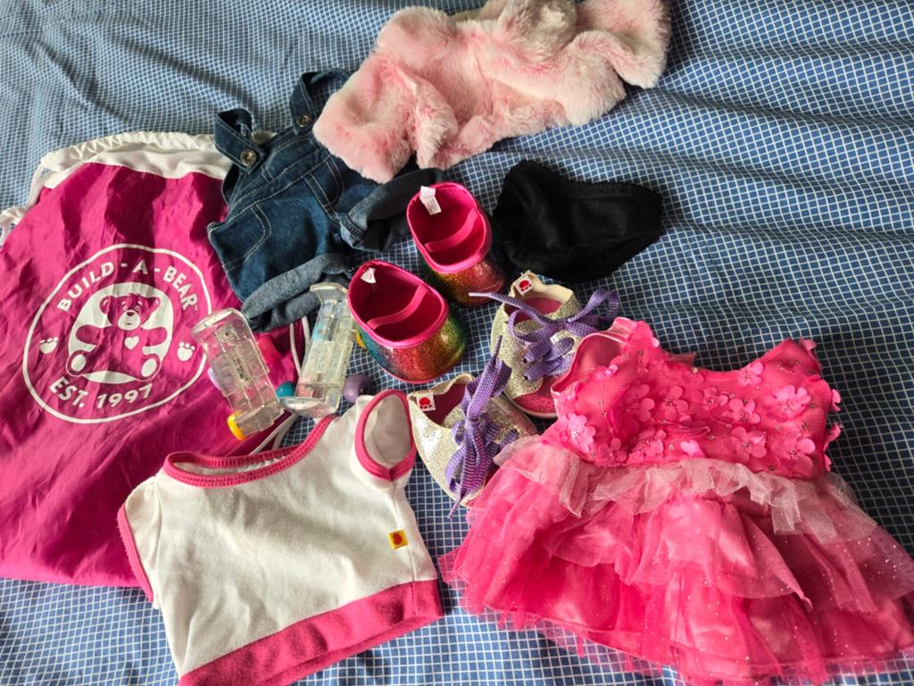 Build a bear schoenen en kleren, Verzenden, Zo goed als nieuw, Beer
