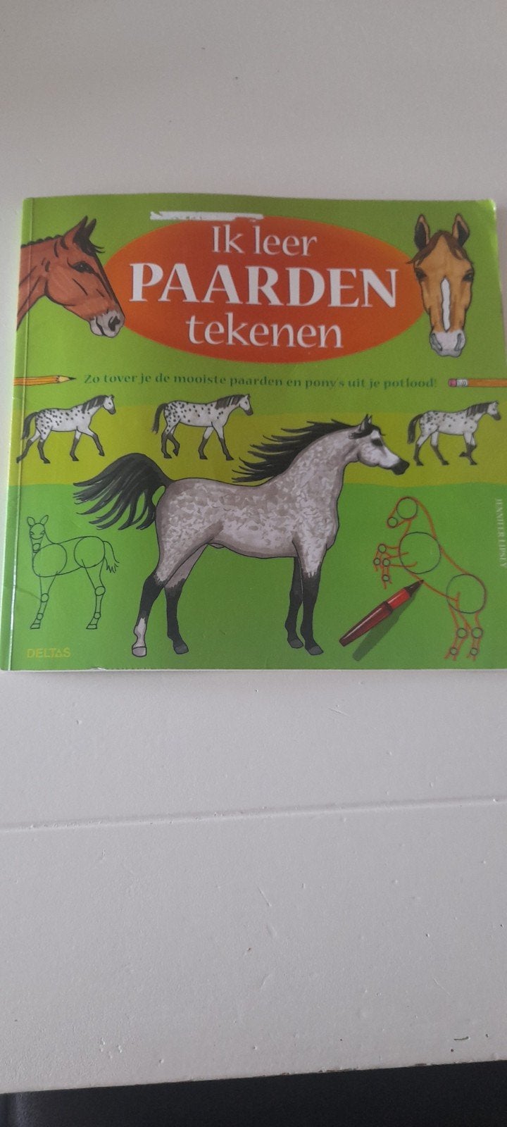 Ik leer paarden tekenen - Zo tover je de mooiste paarden, Ophalen of Verzenden, Zo goed als nieuw, Jenni Folsom, Non-fictie