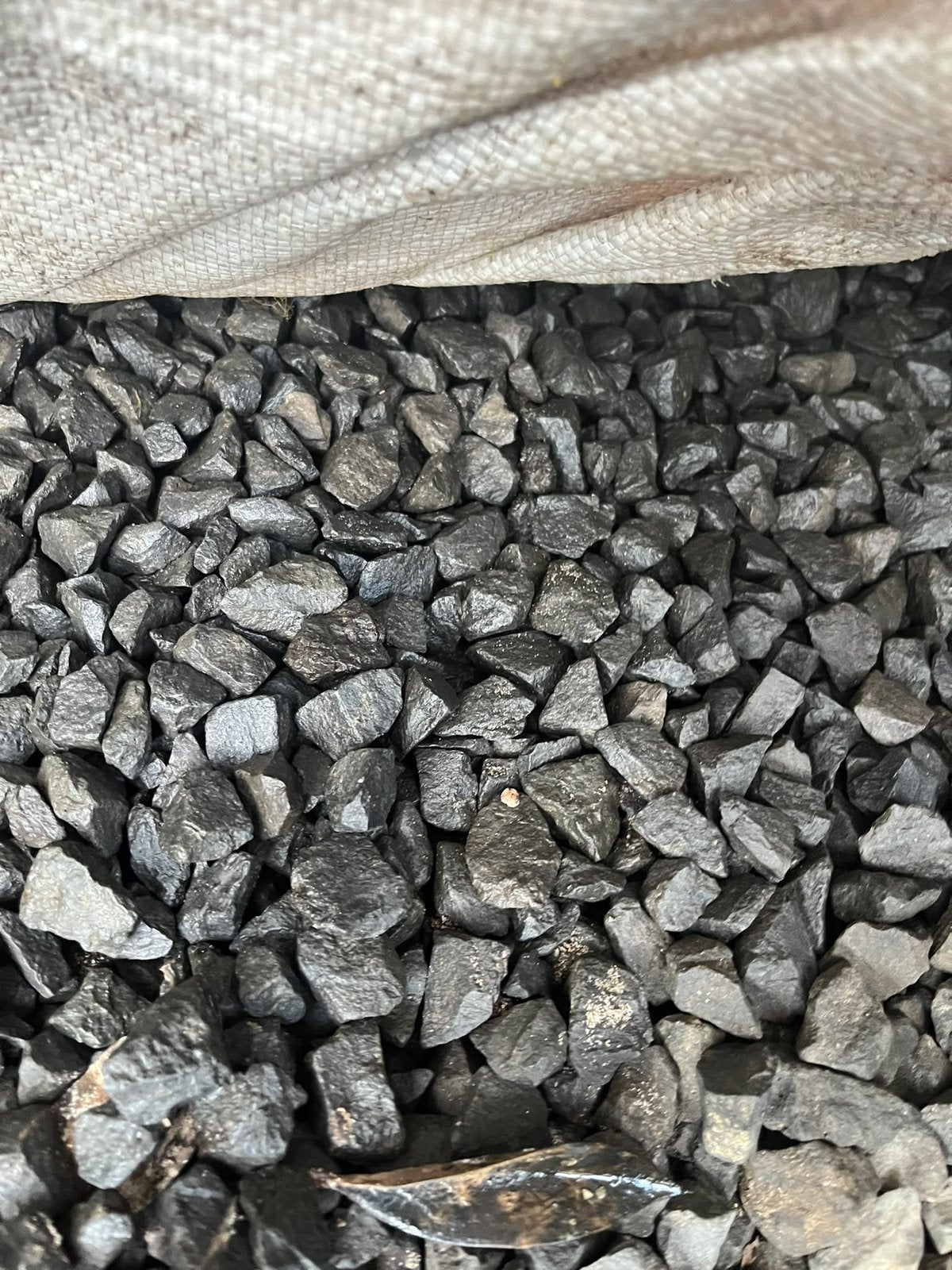 Basalt grind, Ophalen, Antraciet, Zo goed als nieuw, Split