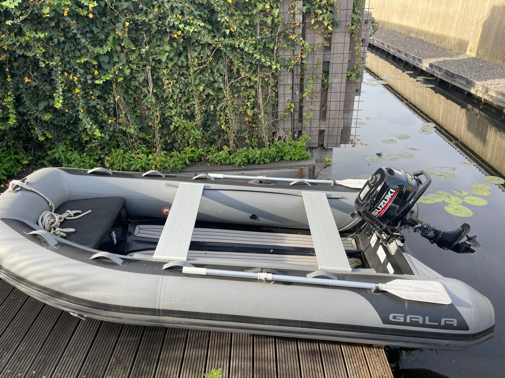 GALA 330D -Aluminium bodem, Ophalen, Zo goed als nieuw, Aluminium, Gala