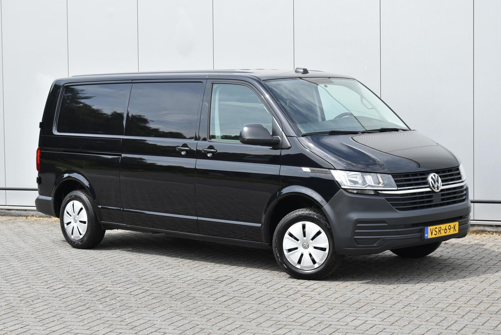 Volkswagen Transporter 2.0 TDI L2H1 Aut 150 Pk Airco Navi E6, Auto's, Automaat, Gebruikt, 4 cilinders, 150 pk