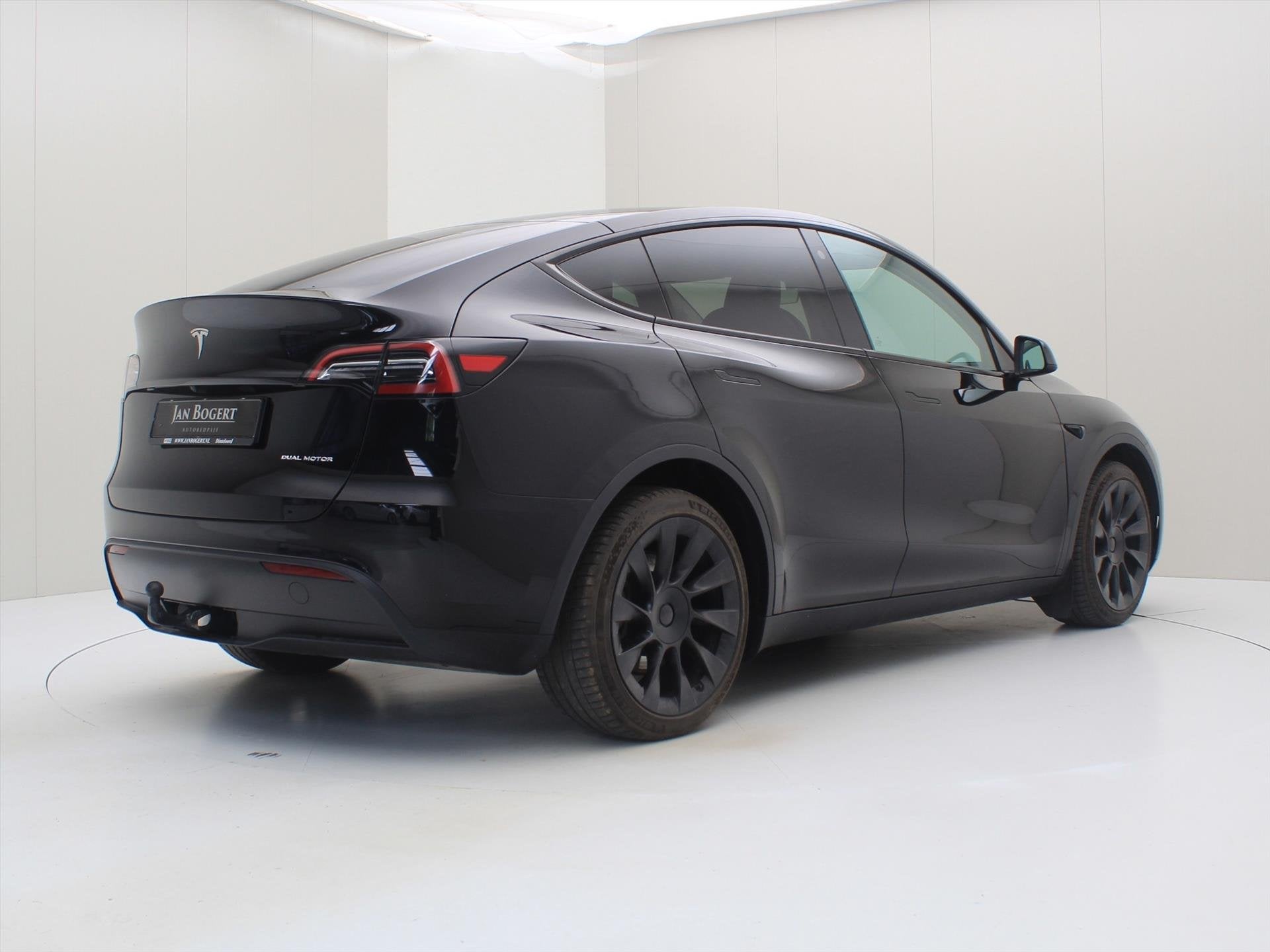 Tesla Model Y Long Range 351pk AWD 93% SoH [ TREKHAAK+20 INC, Automaat, Adaptive Cruise Control, Gebruikt, Zwart