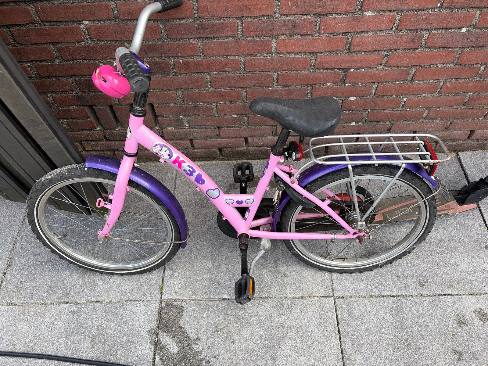 Roze kinderfiets K3 met paarse spatborden, Ophalen of Verzenden, Gebruikt, Velgrem, 16 tot 20 inch